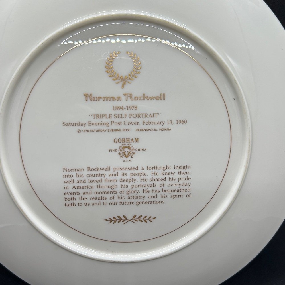 Norman Rockwell Artist at Work Plate with Blue and Red Details 10.75” inch. - Picture 3 of 7